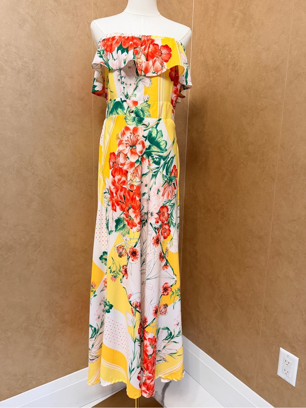 New York & Company Yellow Floral Off-Shoulder Maxi Dress